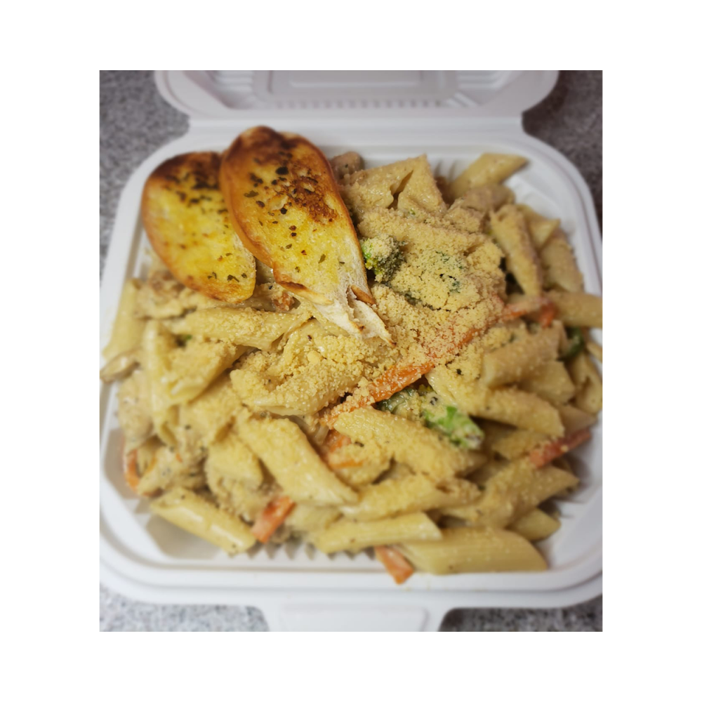 Large Vegetable Alfredo Penne Pasta (WED-FRI)