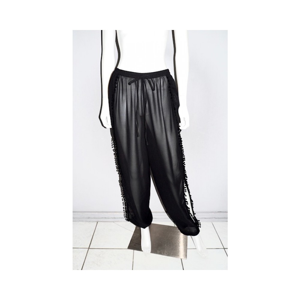 BOOHOO Cover up pants. (NWT) Size L  